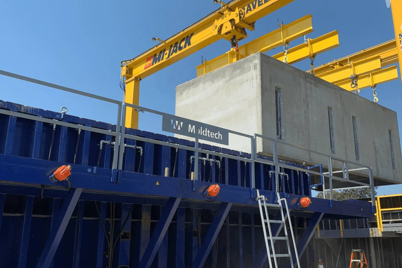 Moldtech Reinforces U.S. construction industry with leading PPVC and precast mold solutions