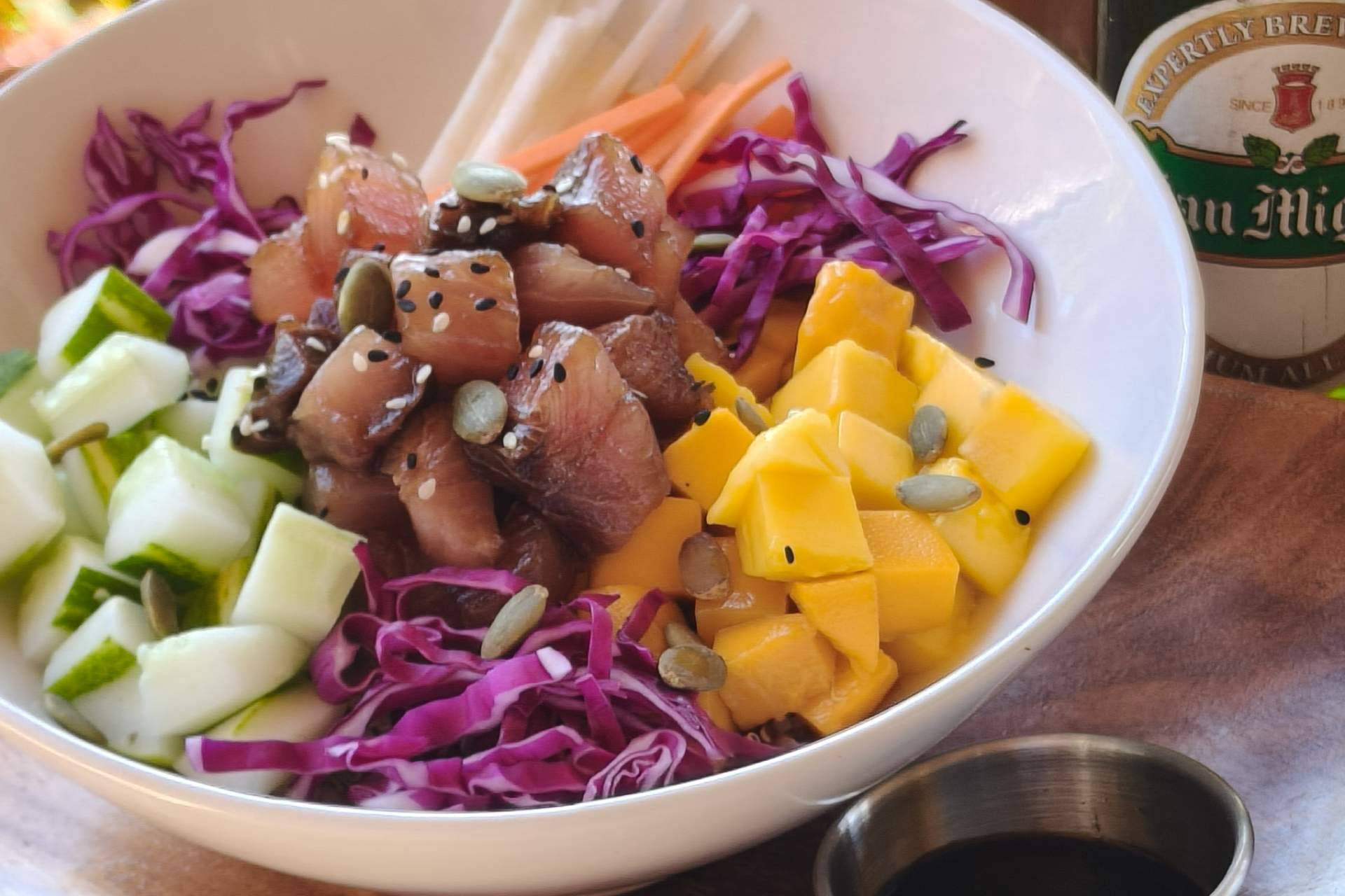 What can be experienced in the best restaurants in Coron